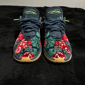 Lebron 21’s Grandma’s Couch men’s 11 basketball shoes